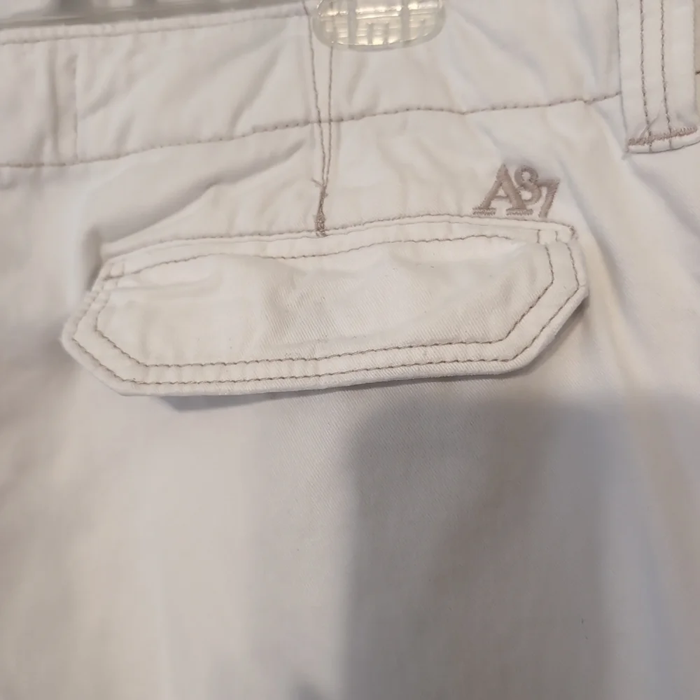 Aeropostale‎ Authentic Cargo Shorts Ivory Men's Size 38 Baggy